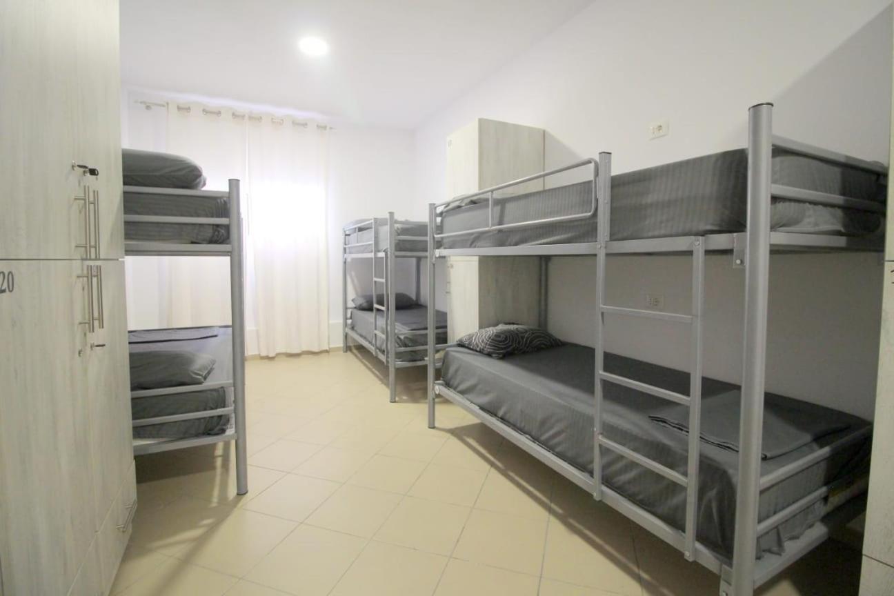 Hostel K13 Sarande Exterior photo