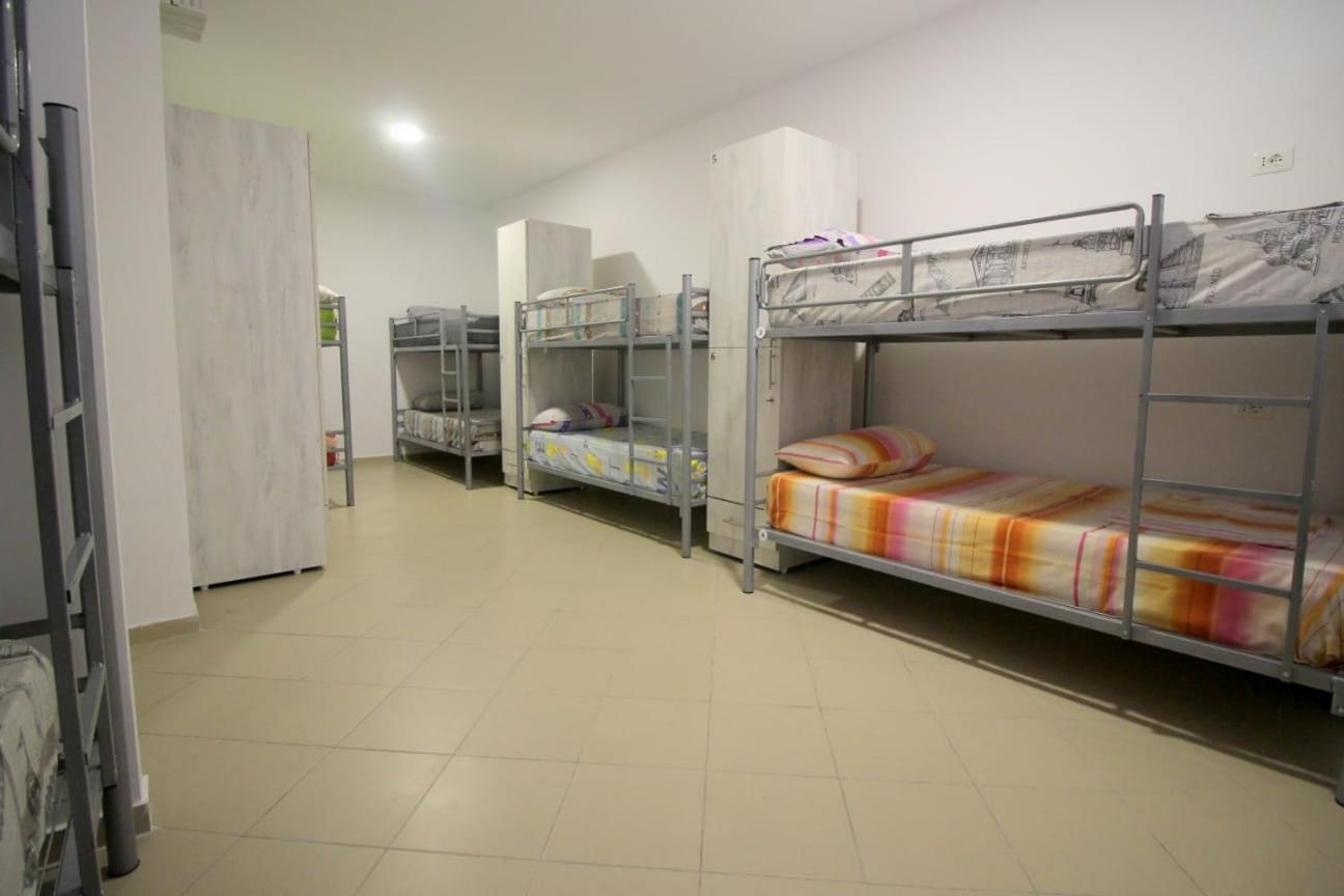 Hostel K13 Sarande Exterior photo