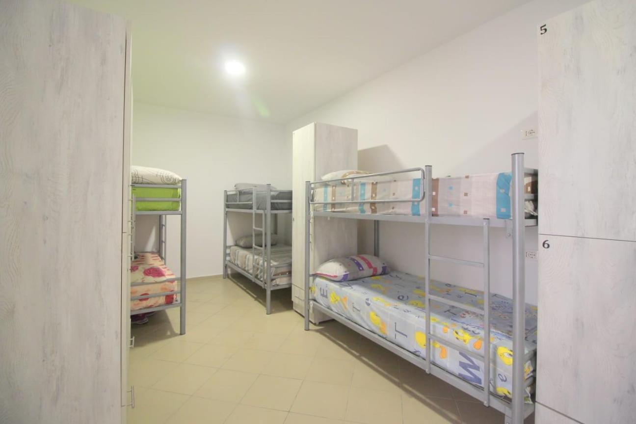 Hostel K13 Sarande Exterior photo