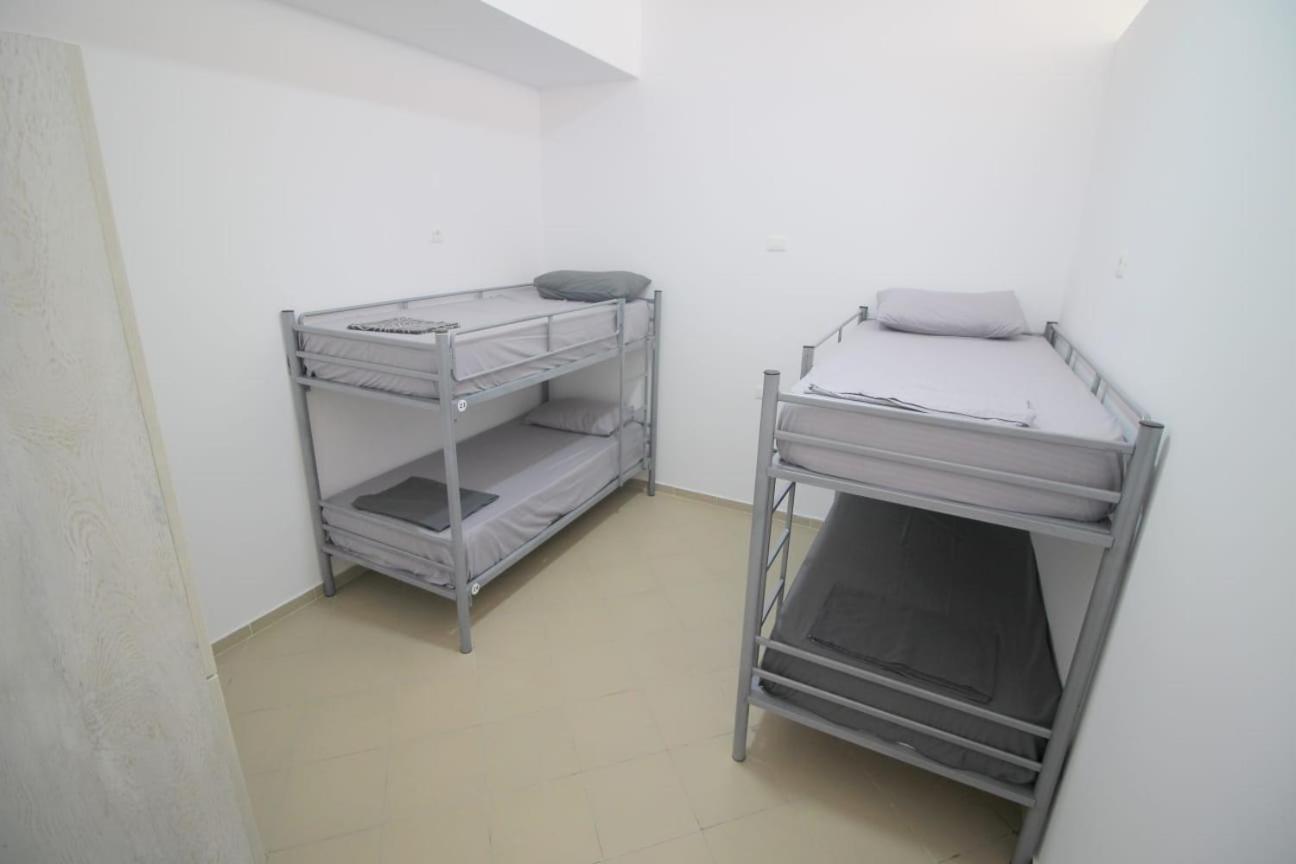 Hostel K13 Sarande Exterior photo
