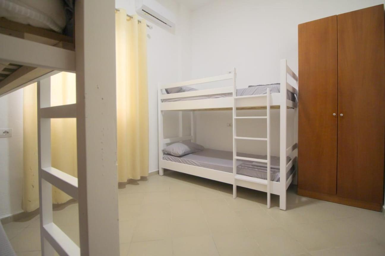 Hostel K13 Sarande Exterior photo
